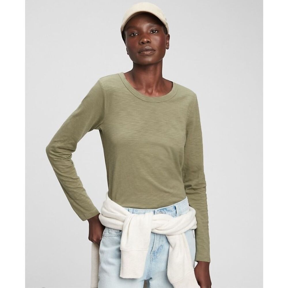 Gap ForeverSoft Crewneck T-Shirt Size M
